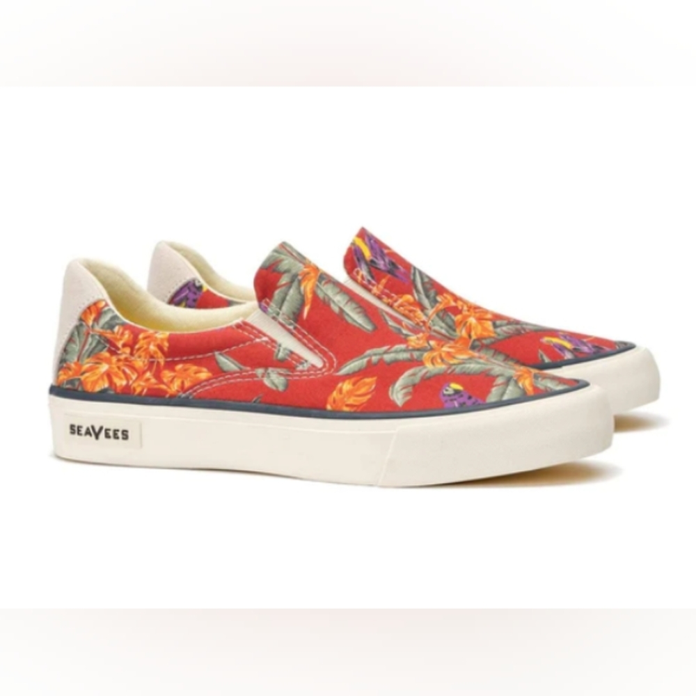 Like New Seavees Hawthorne Slip On Women 5